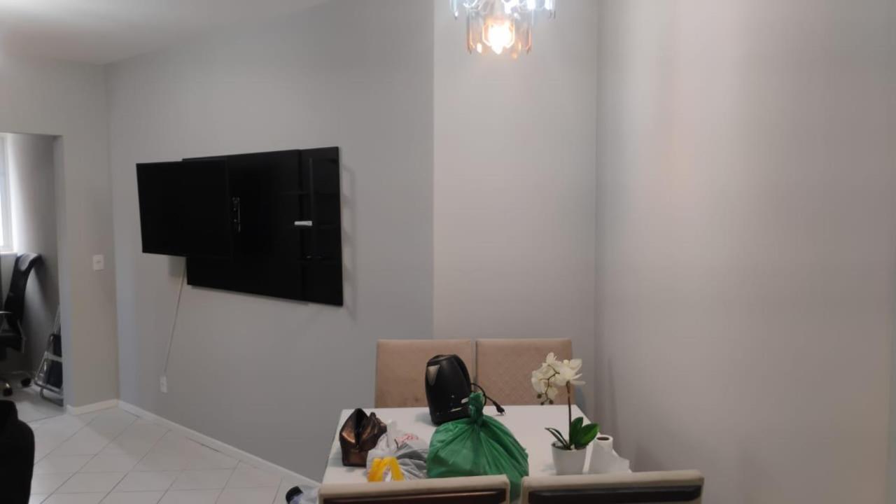 Apto Reformado, Proximo A Areia Da De Bc , Roda Gigante E Brava - Apartment Balneario Camboriu